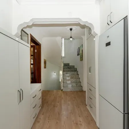 Gunes Villa